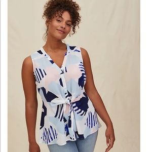 *TORRID* geo print peplum blouse